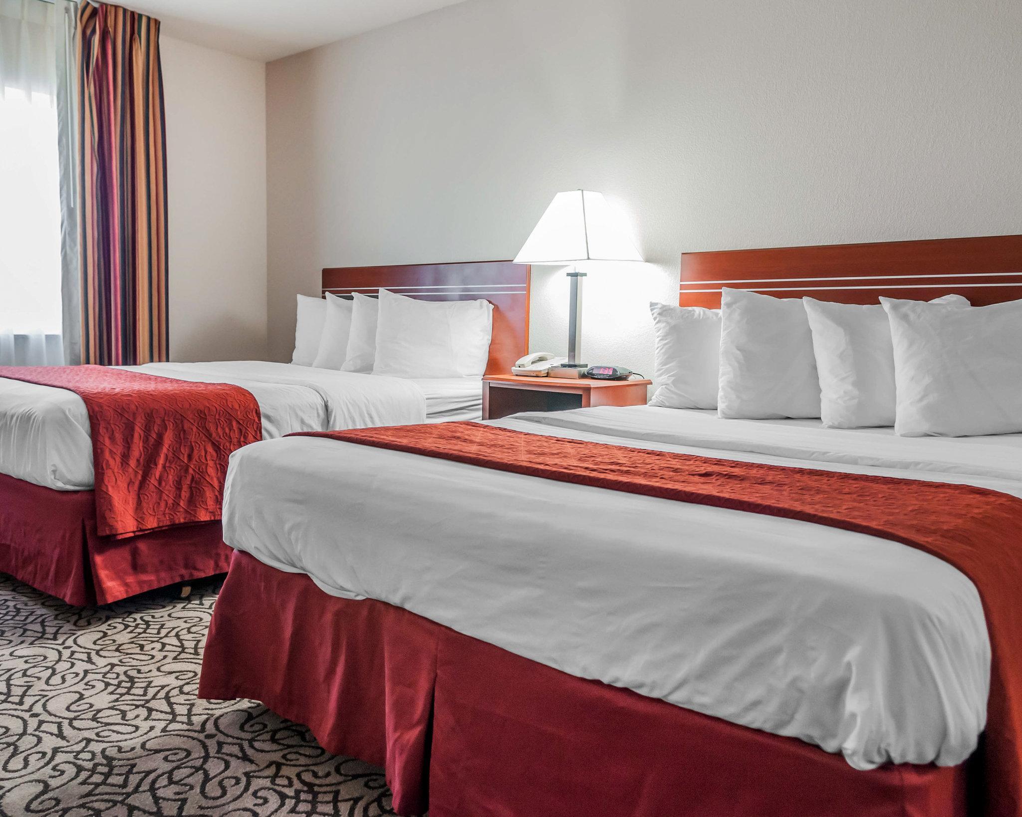 Comfort Inn & Suites Pueblo Eksteriør billede