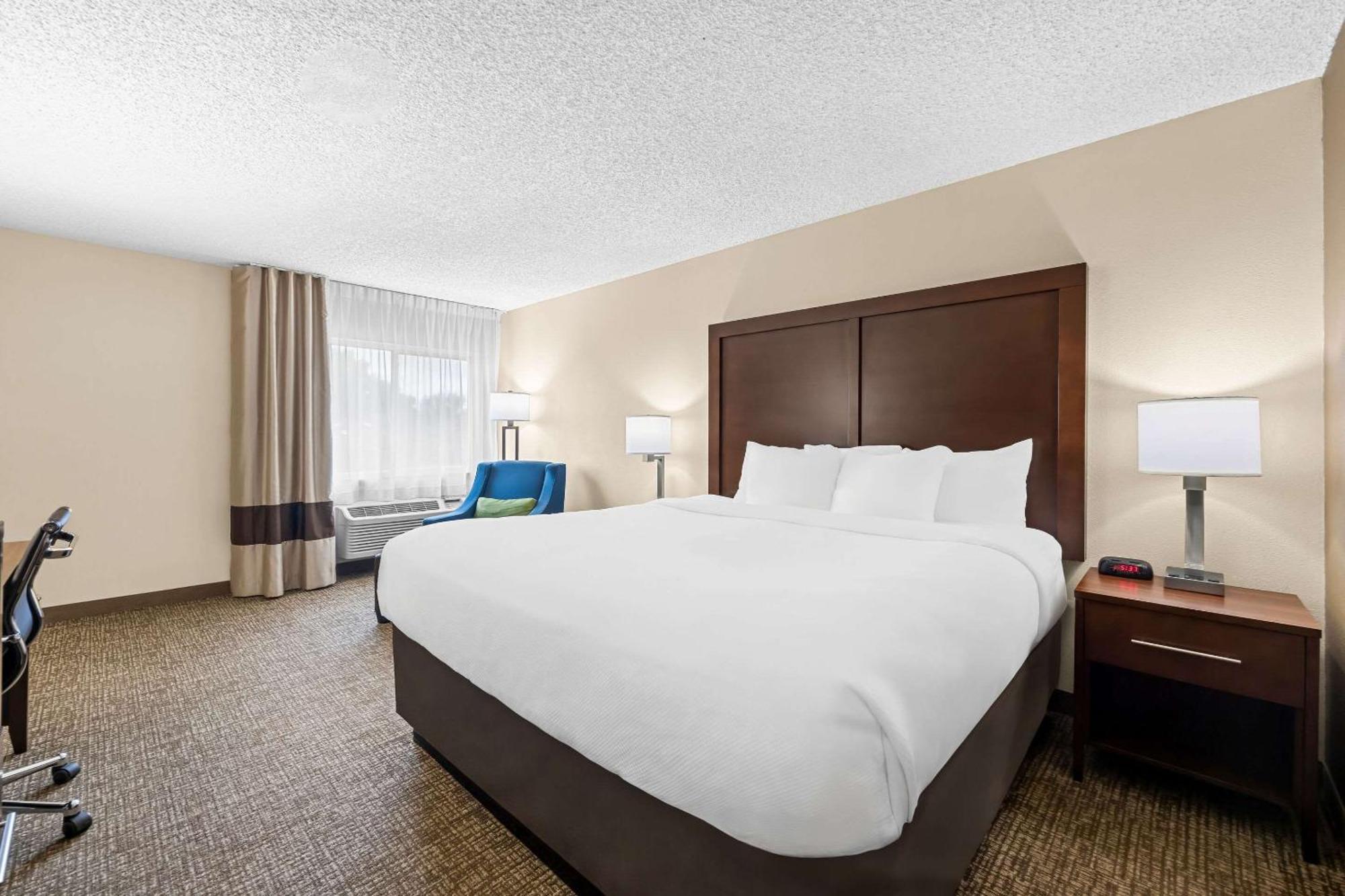 Comfort Inn & Suites Pueblo Eksteriør billede